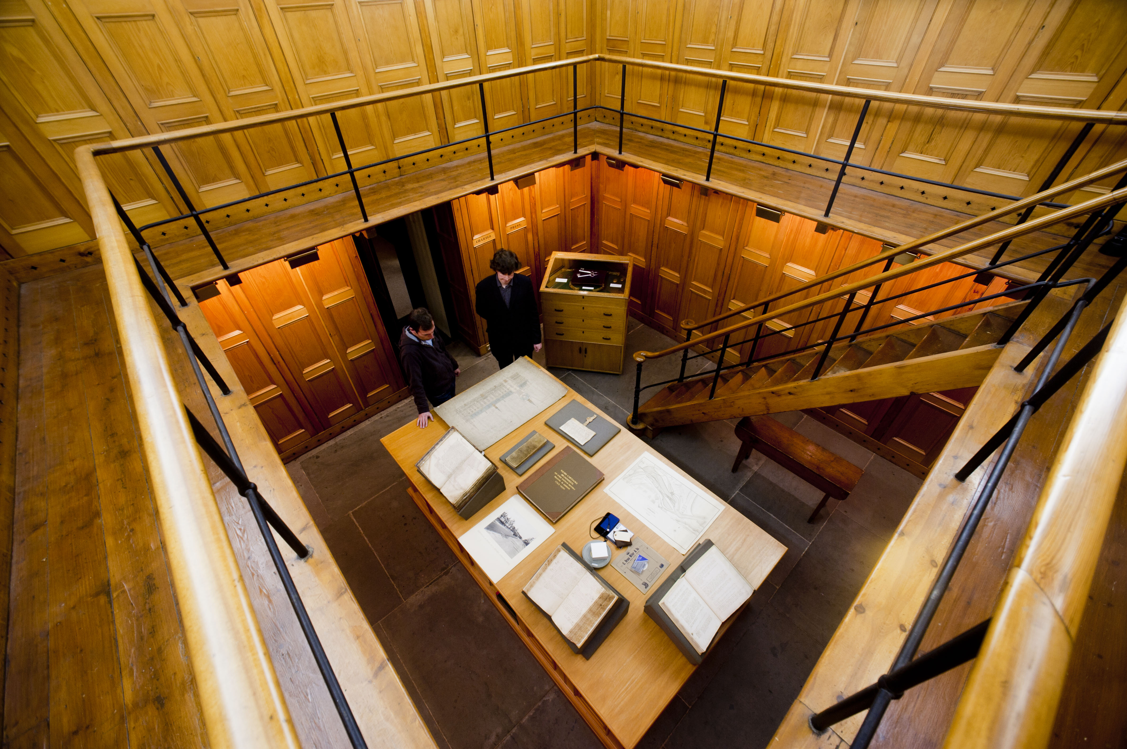 21/11/11 Aberdeen Archives